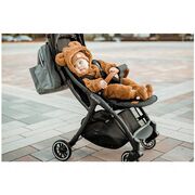 Carucior sport, Lionelo, Julie One, De la nastere, Greutate redusa, Cu accesorii, Cadru din aluminiu, 0-22 kg, Pliere compacta pentru avion, Conform cu standardele europene de securitate EN1888-1 si EN1888-2, Gri BYNLO-JULIE_ONE_STONE_GREY