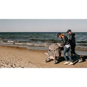 Carucior sport compact, Lionelo, Irma, Spatar reglabil in 4 pozitii, Suport picioare reglabil, Manere rotative, Pliere tip umbrela, 6- 36 luni, Pana la 15 kg, Conform cu EN1888-1:2018, Roz BYNLO-IRMA_PINK