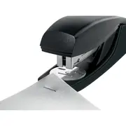 Capsator plastic Leitz Recycle NeXXt Series, 25 coli, 200 capse P3 incluse, partial reciclat, negru BPTCSL060095