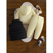 Set bebelusi cu ursulet - bluza cu gluga + pantaloni + vesta matlasata mbtu136