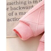 Set bebelusi roz cu floricele – bluza si pantaloni, moale si confortabil mbtu135