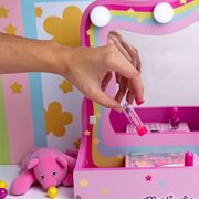 Masuta de machiaj cu produse cosmetice, Martinelia, 85110