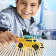 TRANSFORMERS CYBERWORLD ROBOT BUMBLEBEE BLINDAT TRANSFORMABIL VIVG0747_G1045