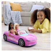 HOT WHEELS RC BARBIE MASINUTA CU TELECOMANDA CONVERTIBILA VIVMTJBH05
