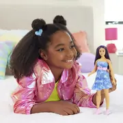 PAPUSA BARBIE FASHIONISTA CU PARUL MOV SI ROCHITA CU FLUTURASI VIVMTFBR37_HYT89