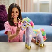 UNICORN ACADEMY UNICORNUL WILDSTAR DE PLUS LUMINOS 38CM VIV6072933