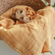 Onino - muselina multifunctionala din bumbac 100% organic, hug.me, honey gold, x1 bucata, 120 x 120 cm, certificata gots bbbcdsw001