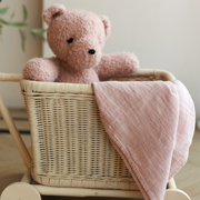 Onino - muselina multifunctionala din bumbac 100% organic, hug.me, warm peach, x1 bucata, 120 x 120 cm, certificata gots bbbcdsw006