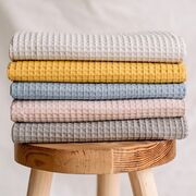 Paturica si prosop 2 in 1 nou nascut skiddou teppi, 100% bumbac, gri inchis, 75x100cm sk_2090101