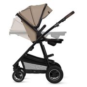 Carucior 3 in 1, Lionelo, Amber, Landou intarit, Scoica auto testata ADAC, Reversibil, Cu accesorii, Geanta parinti, Pana la 22 kg, Bej BYNLO-AMBER_3IN1_BEIGE_SAND