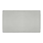 Set cearceafuri cu elastic, Lionelo, Pentru patuturi 120 x 60 cm, Pentru saltele de max. 10 cm inaltime, Din bambus, Usor de spalat, 30 grade, Fara calcare, Ecologic, Alb/Bej BYNLO-BAMBOO_SHEET_OFF_WHITE_BEIGE_118x60