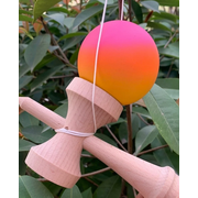 Kendama cauciucată Grip 18 cm, Gradient Roz Portocali Galben, antiderapant - ASC6427968007737