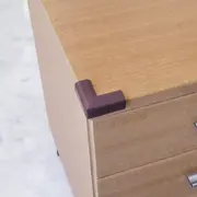 Protectie colturi mobila, latura inertioara 3cm, argintiu