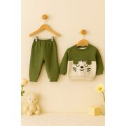 Costumas baietel 2 piese verde cu pisicuta – confort si joaca trmb7191-1