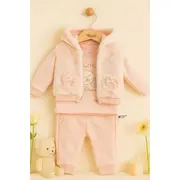 Costumas roz bebelusi cu vesta pufoasa si fundite &ndash; set calduros hippil trmd5154