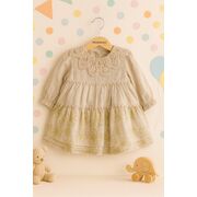 Rochita bebelusa crem vintage – bumbac, dantela si fustita cu flori brodate trmd4153