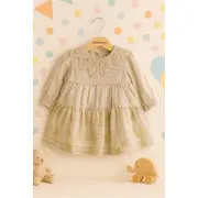 Rochita bebelusa crem vintage &ndash; bumbac, dantela si fustita cu flori brodate trmd4153