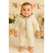 Salopeta ivoire tricotata groasa cu gluga pentru bebelusi – model iarna trmb4108