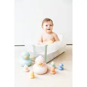 Set Ratuste De Baie ,   Familie Completa: 2 Ratuste Mari + 5 Ratuste Mici   Distractie, Siguranta Si Stimulare Senzoriala Pentru Cei Mici Pjbc2442