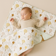 Paturica Bebelus Handmade Matlasata Din Bumbac Premium Cu Fata Dubla ,   Giraffe Head In Clouds, 135x100 Cm Pjb87662