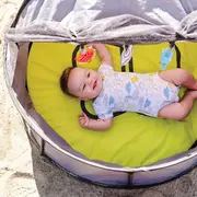 Cort 2 in 1 de calatorie si joaca bbl&uuml;v Nido