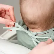 Set 2 Bavetici cu buzunar Done by Deer Happy Clouds Powder