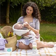 Incalzitor portabil Momcozy pentru biberoane pentru calatori