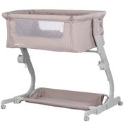 Patut co-sleeper Chipolino Eleganza cu laterala culisanta tiramisu HUBKOSEL0252TR