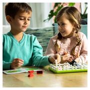 Smart games - smart farmer, joc de logica cu 60 de provocari, 4+ ani, editie lb. romana - okesg091ro