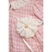 Rochita bebe fetita roz eleganta cu guler dantela si floare decorativa trpb0210