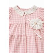 Rochita bebe fetita roz eleganta cu guler dantela si floare decorativa trpb0210