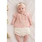 Set bebelusi fetita bluza roz cu broderie florala pantaloni scurti crem vara premium trpb0224