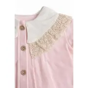 Set nou nascut fetita 3 piese roz bumbac elegant bluza cu dantela pantaloni cu botosei trpb0205