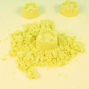 Nisip senzorial modelabil galben lamaie play sand 1 kg playbox pb2472016 - okepb2472016