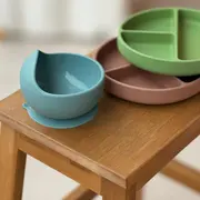 Bol, Petite&Mars, Take&Match, Din silicon, Cu ventuza, Fara BPA, Adecvat pentru masina de spalat vase si microunde, Nu absoarbe mirosuri, 6 luni+, 360 ml, Velvet Latte, Maro pudrat BYN707769