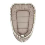 Cosulet bebelus, MimiNu, Premium, Pentru dormit, Baby Nest 55 x 75 cm, Cu Volanase si dantela, Husa 100% bumbac, Din bumbac certificat Oeko Tex Standard 100, Mocha BYN6426972031394