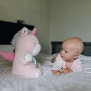 Jucarie multifuncionala, Cu proiector muzical, Free2Play, Din plus, Cu 7 modele de proiectie, Cu sunete si melodii, Unicorn BYN86564