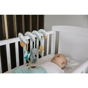 Jucarie pentru patut si carucior, Free2Play, Multifunctionala, Max the Bear, Dezvolta abilitati motorii si senzoriale, 0 luni+ BYN83518