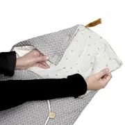 Sac de iarna cu gluga, Jane, Mims Plus, Pentru carucior si scoica auto, 88 x 43 cm, Inchidere cu nasturi si fermoar, Botanic BYN8420421088456