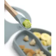 Set diversificare 4 piese din silicon BabyJem: bavetica, farfurie, lingurita si pahar (Culoare: Roz) JEMbj_7282