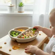 Farfurie compartimentata, Bocioland, Rotunda, Cu 3 compartimente, Fara BPA, 6-36 luni, Beige BYNBL588