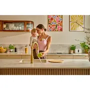 Pompa de san, Lionelo, Fidi Free Lumi, Portabila, Cu accesorii, Hands-free, 9 functii de masaj, Functie iluminare pentru noapte, Fara BPA, Autonomie 3 h, Capacitate 180 ml, Alb BYNLOC-FIDI_FREE_LUMI_WHITE_NATURAL