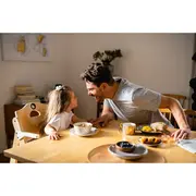 Scaun de masa, Lionelo, Floris, 3 in 1, Din Lemn, Transformabil, Reglabil pe inaltime in 4 pozitii, Suport picioare- 4 pozitii, 6 luni- 12 ani, Sustine 40 kg, Bej BYNLO-FLORIS_BEIGE_NATURAL