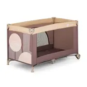 Patut pliant, Petite&Mars, Nyja, 120 x 60 cm, Cu roti, Functie de tarc, Pliere compacta, Include geanta de transport, Intrare laterala cu fermoar, Pereti din plasa, Pana la 15 kg, 0-30 luni, Mocha BYN923487
