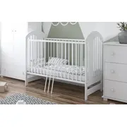 Patut Din Lemn Pentru Copii Tymon Alb 120a 60 Cm Somiera Reglabila    3 Bare Laterale Detasabile    Design Modern    0,  4 Ani Pjbtymon_w