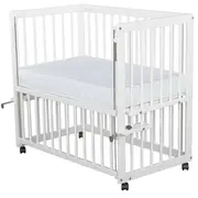 Patut co-sleeper, Qmini, Dalia, Multifunctional, 90x50 cm, Din lemn de pin, Reglabil pe orice treapta de inaltime la patul parintilor, Sistem de ancorare si roti cu frana incluse, Alb + Saltea 8 cm BYNQMDAL8CM03AL