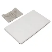 Patut multifunctional, Lionelo, Mila, 2 in 1, Saltea 4 cm cu spuma T25, 2 niveluri de inaltime, Pliere rapida, Intrare laterala, Geanta de transport inclusa, 0-36 luni, Pana la 15 kg, Bej BYNLO-MILA_BEIGE_CREAM