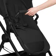 Carucior 3 in 1, Lionelo, Greet, Pana la 15 kg, Cadru aluminiu, Cu landou si salteluta moale, Cu scoica auto, Reversibil, Cu accesorii, Maner, suport pentru picioare, spatar reglabile, Negru BYNLO-GREET_BLACK_ONYX