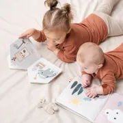 Carte moale pentru tummy time Done by Deer Deer Friends Multicolor