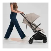 Carucior 2 in 1, Lionelo, Sia Flex, 7.6 kg, Include landou pliabil pe cadru, Ultracompact, Pliere rapida cu o mana, Copertina UPF50+, Cu accesorii incluse, 0-48 luni, Sustine 22 kg, Verde BYNLO-SIA_FLEX_GREEN_EMERALD